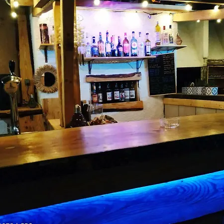 Les Du Relais D'aguilar Campingplads Tuchan